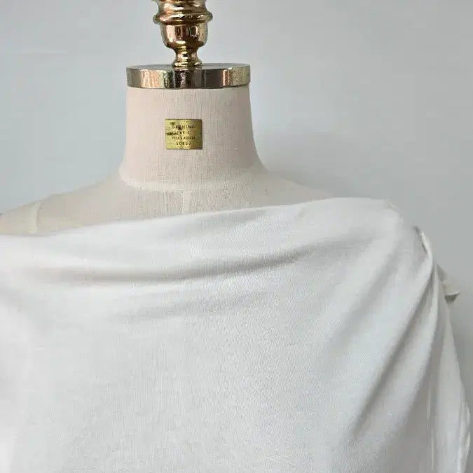 [BUNJANG] White Off-Shoulder Ruched Short-Sleeve Top / 허리라인 오프숄드 셔링 반팔