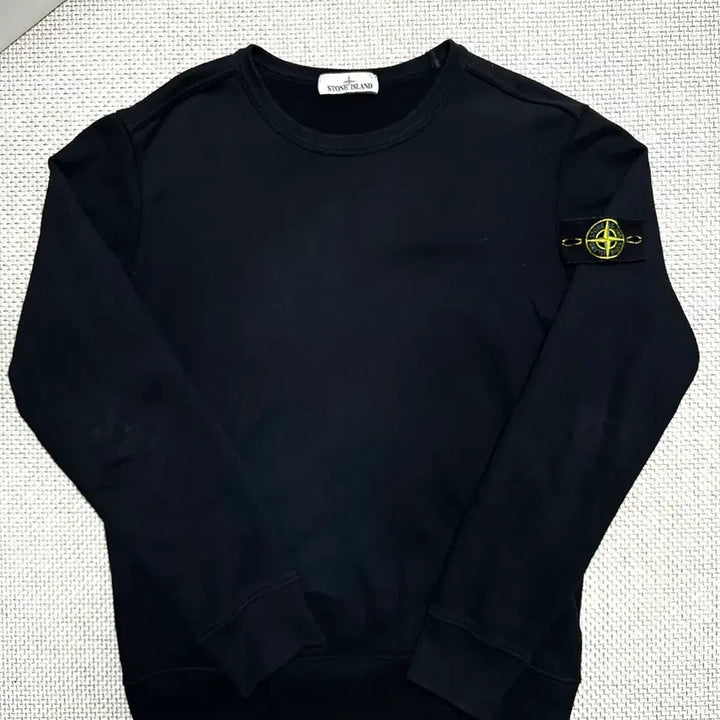 [BUNJANG] Stone Island Black Sweatshirt L / [L/당일배송] 스톤아일랜드 블랙 맨투맨