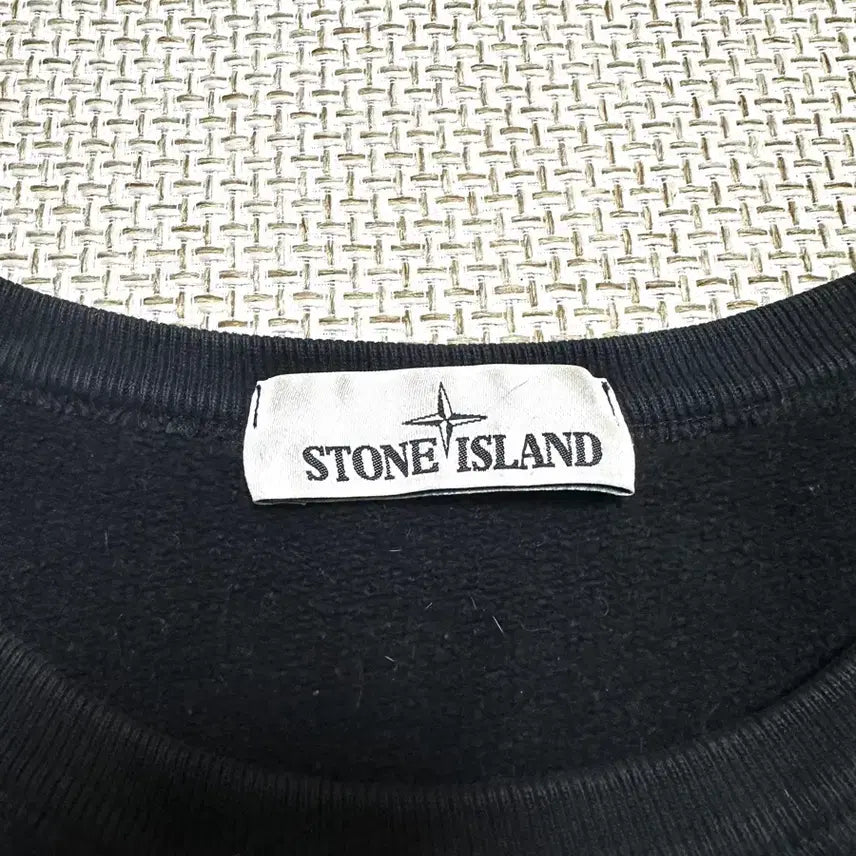 [BUNJANG] Stone Island Black Sweatshirt L / [L/당일배송] 스톤아일랜드 블랙 맨투맨