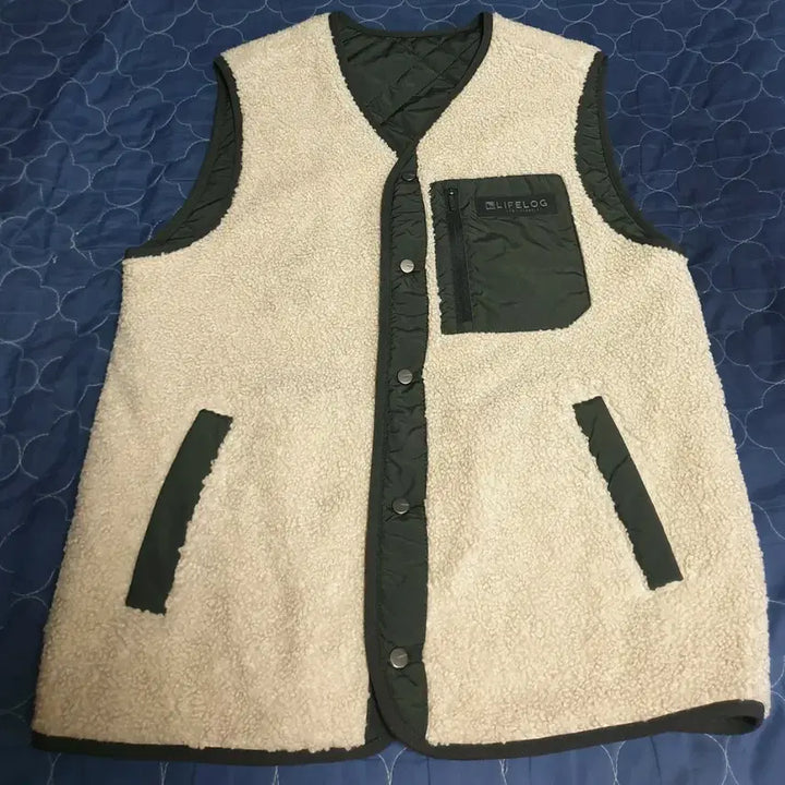 [BUNJANG] Life Log Reversible Fleece Vest (S) / 라이프로그 리버시블 플리스 조끼 베스트 (S)