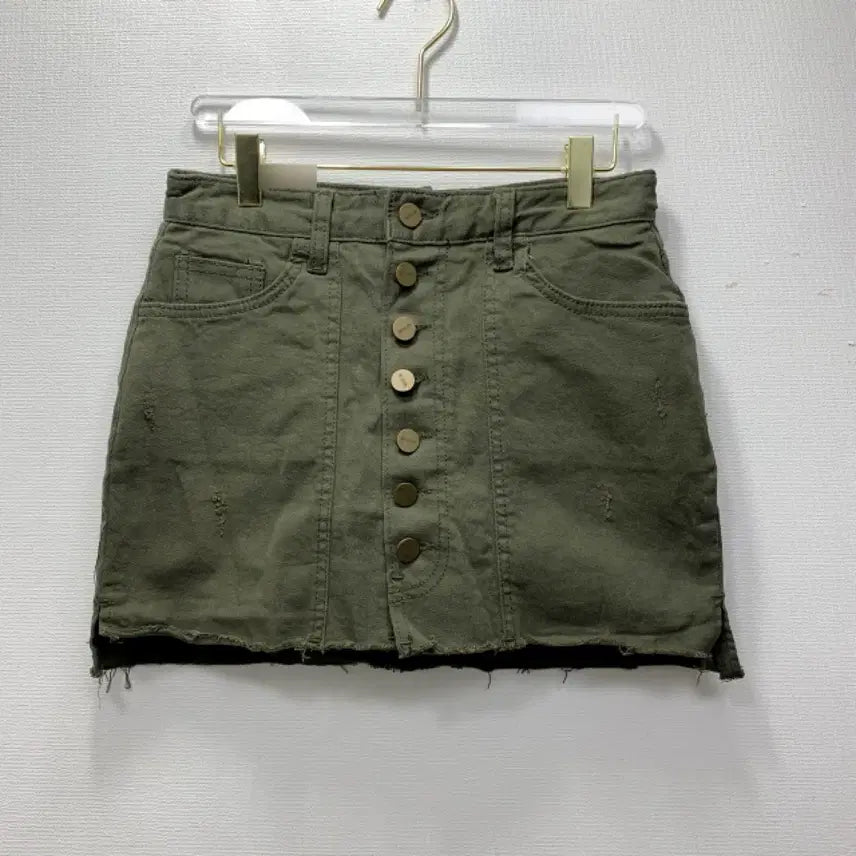 [SOLD OUT] 코튼캔디스토어 카키 버튼 미니스커트 새상품