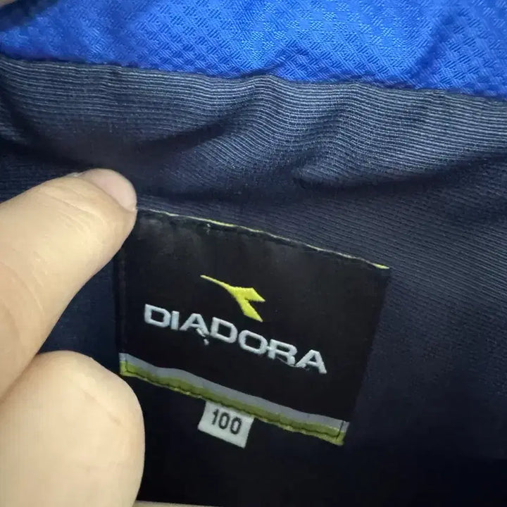 [BUNJANG] Diadora Windbreaker Zip-up Jacket / (100)디아도라 바람막이 집업자켓
