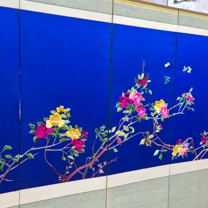 [BUNJANG] Embroidered Flower and Bird Screen / 고급 자수병풍