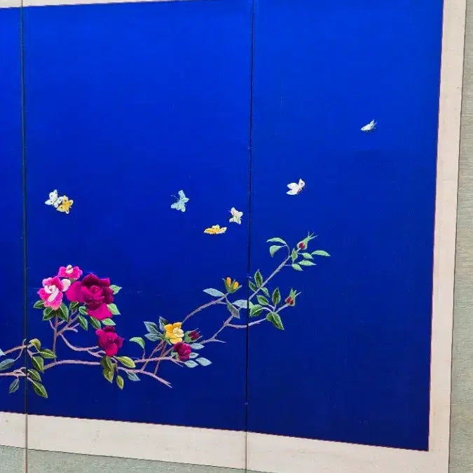 [BUNJANG] Embroidered Flower and Bird Screen / 고급 자수병풍