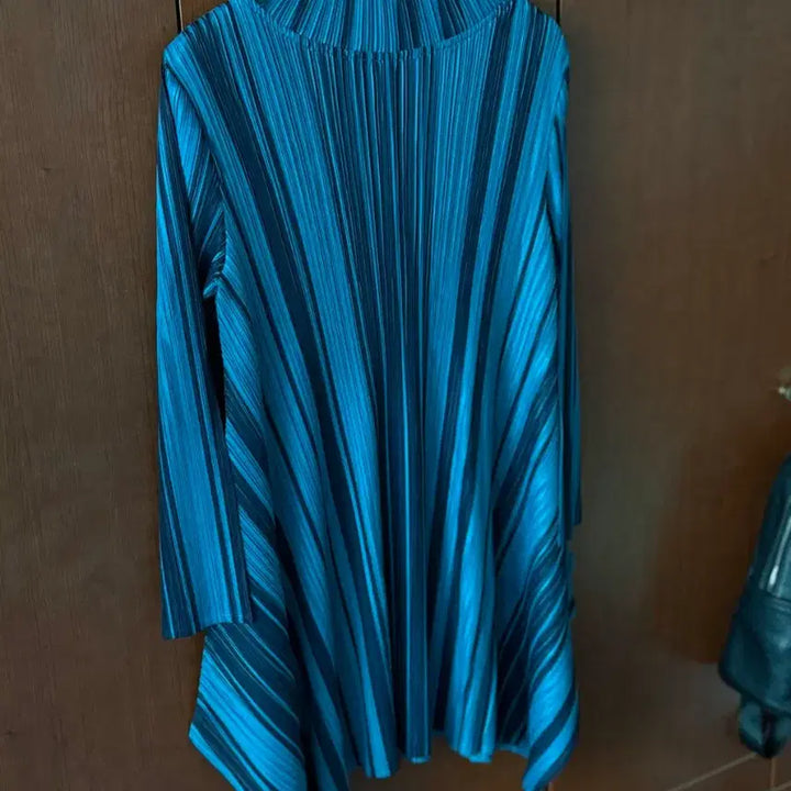 [BUNJANG] Blue Pleated Long Sleeve Tunic / 블루 플리츠 롱 슬리브 튜닉
