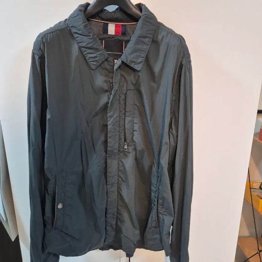 [SOLD OUT] 타미힐피거 자켓 팝니다.