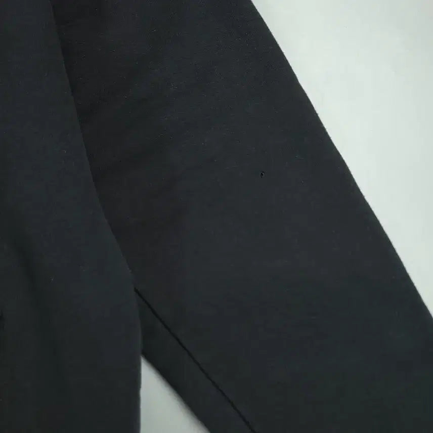 [SOLD OUT] 챔피온 블랙 톤톤 로고 기모 코튼 후드 티셔츠 XL