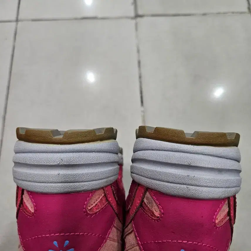 [SOLD OUT] 크로커다일등산화(240)