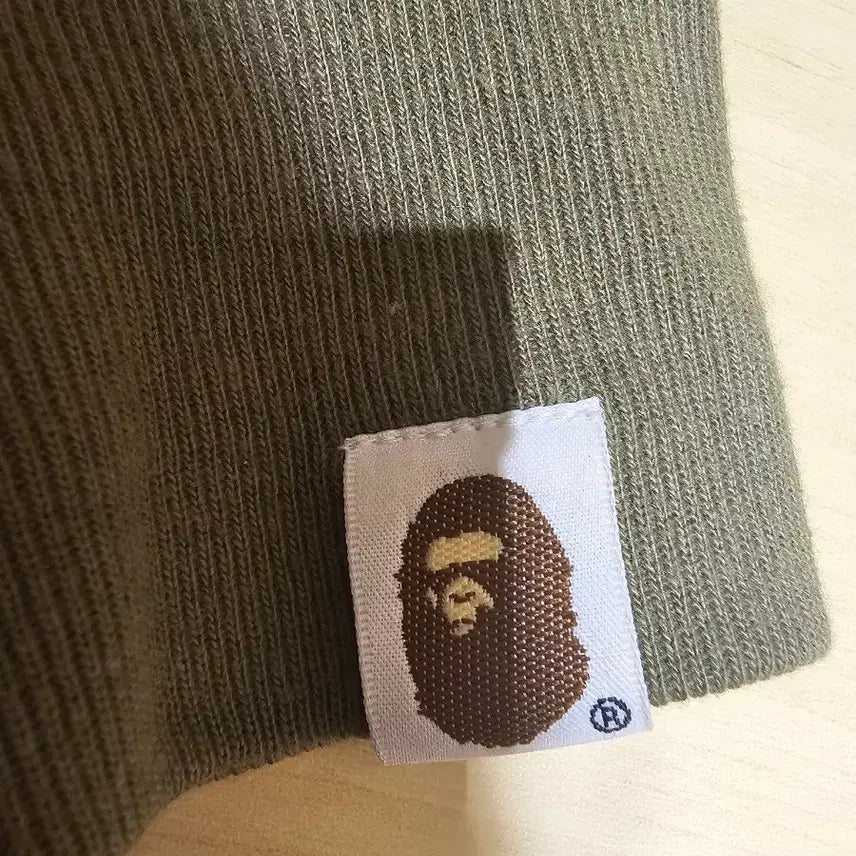 [SOLD OUT] (급처!!!) 베이프 샤크 후드 집업 팝니다 !!교신가능