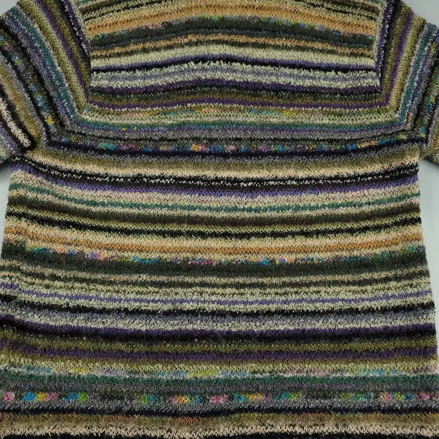 [BUNJANG] CANZONE Green Tone Multi-color Striped Ethnic Pattern Half Blouse / CANZONE 그린톤 멀티컬러 스트라이프패턴 에스닉패턴 히피 모리 하프버