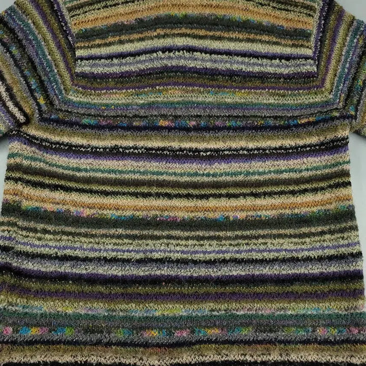 [BUNJANG] CANZONE Green Tone Multi-color Striped Ethnic Pattern Half Blouse / CANZONE 그린톤 멀티컬러 스트라이프패턴 에스닉패턴 히피 모리 하프버
