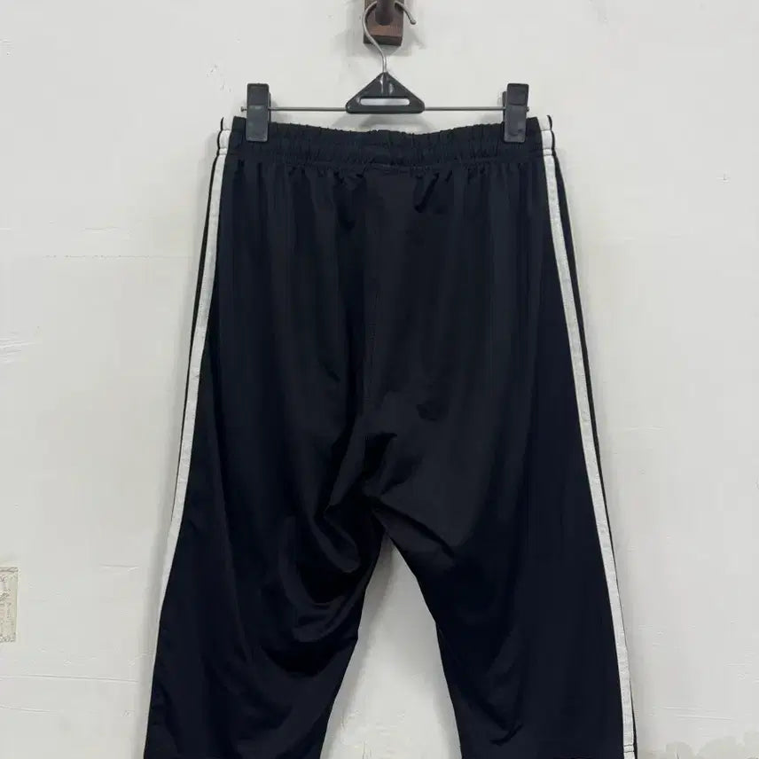 [SOLD OUT] (M/95)아디다스 마샬아츠 7부팬츠