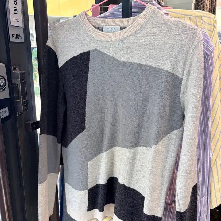 [BUNJANG] TIME Block Knit Sweater / TIME 타임 블록 니트
