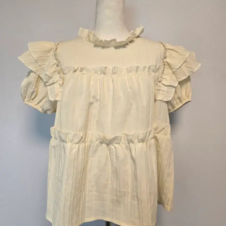 [BUNJANG] Ivory Frill Blouse / (free)프릴 블라우스