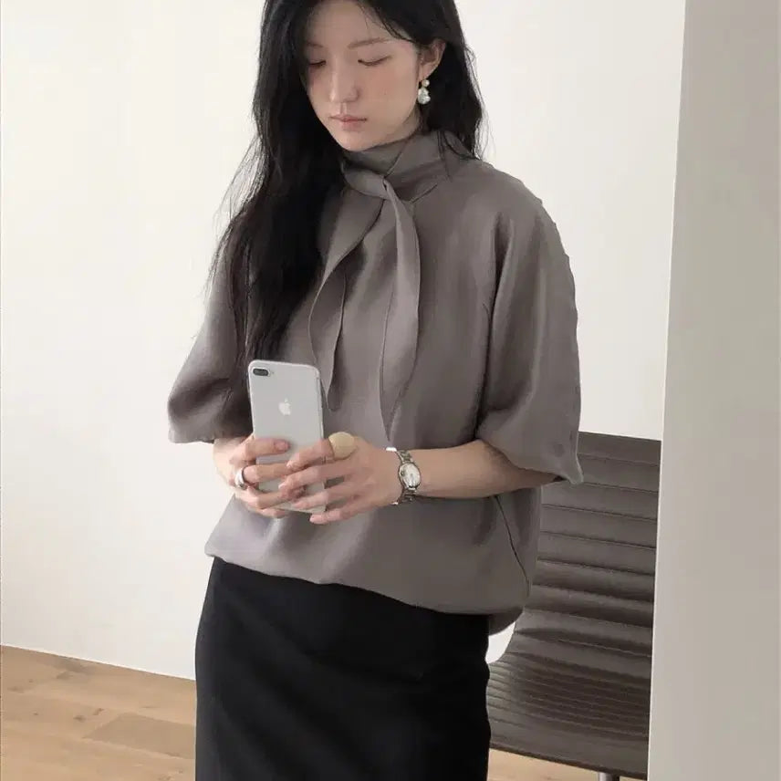 [SOLD OUT] (새상품) 르버터 에떼 스카프 블라우스