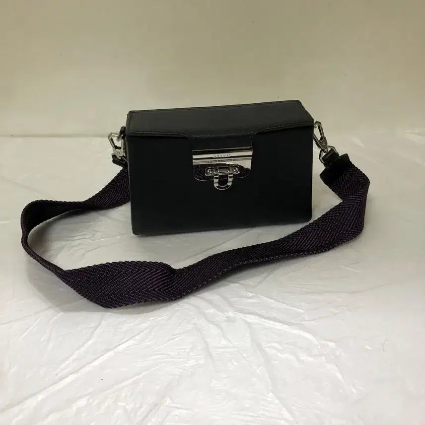 [BUNJANG] Lovecat Crossbody Bag / 러브캣 크로스백@9942