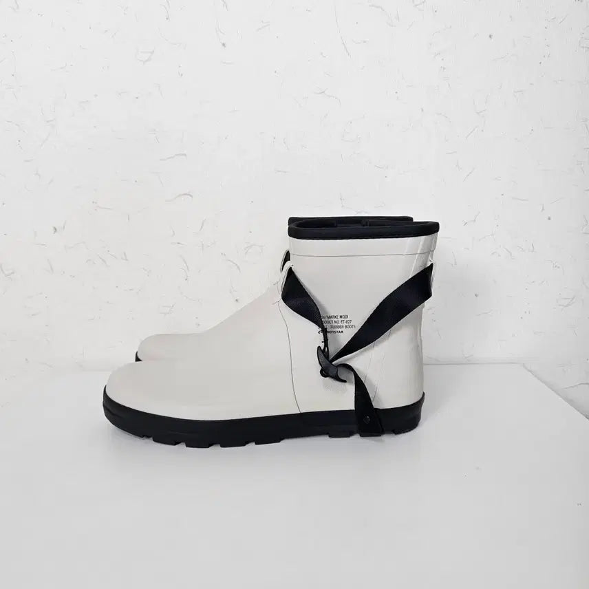 [SOLD OUT] 문스타 레인부츠 290