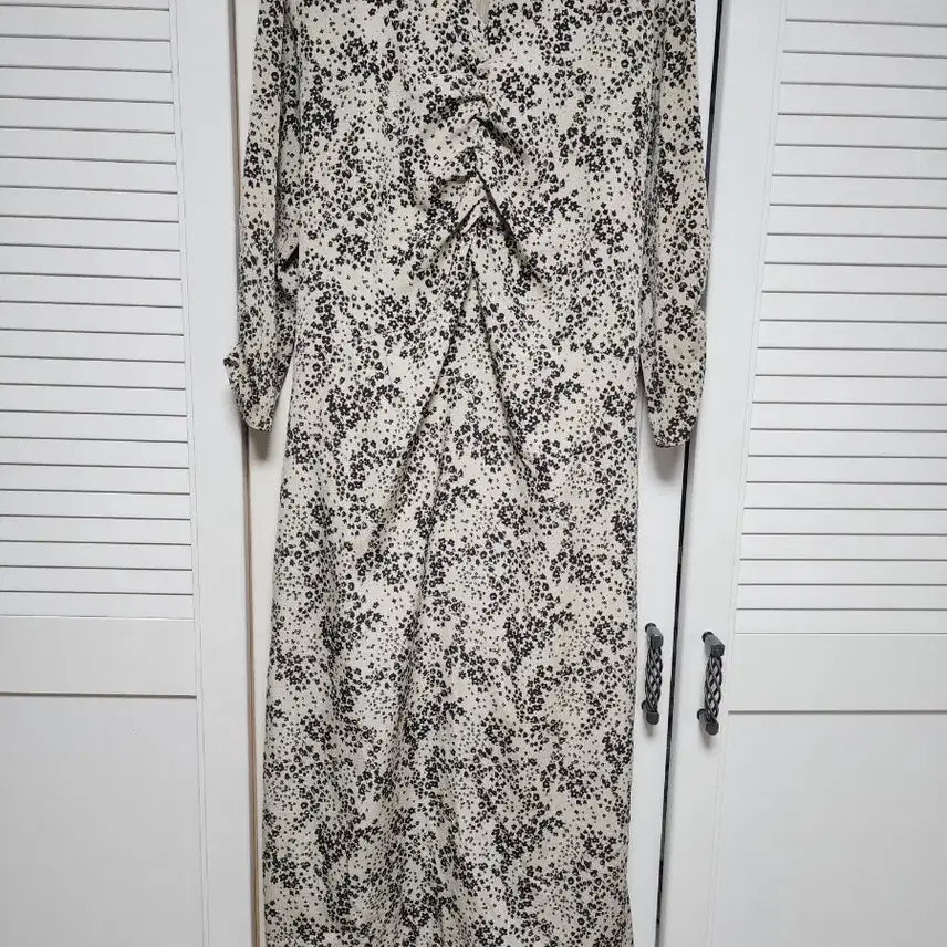 [BUNJANG] Merry Around Floral Pattern Long Dress / 메리 어라운드 플라워 패턴 롱원피스
