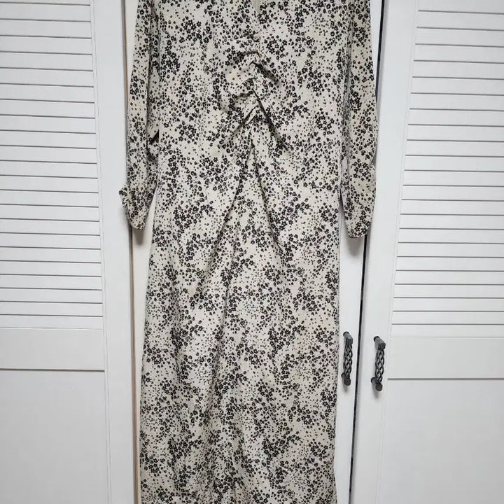 [BUNJANG] Merry Around Floral Pattern Long Dress / 메리 어라운드 플라워 패턴 롱원피스