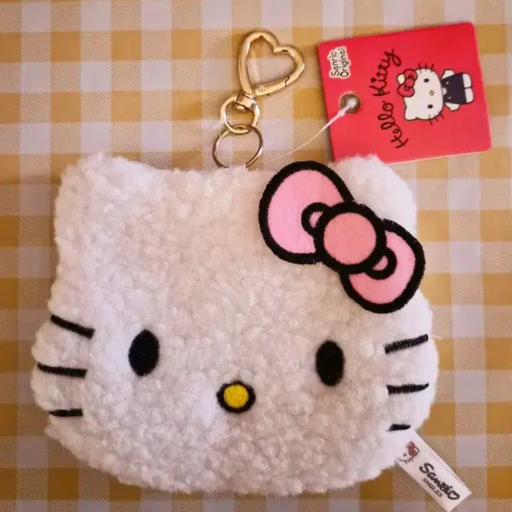 [BUNJANG] Sanrio Hello Kitty Pompom Coin Purse Keychain / 산리오 헬로키티 뽀글이 동전지갑 키링(새상품)