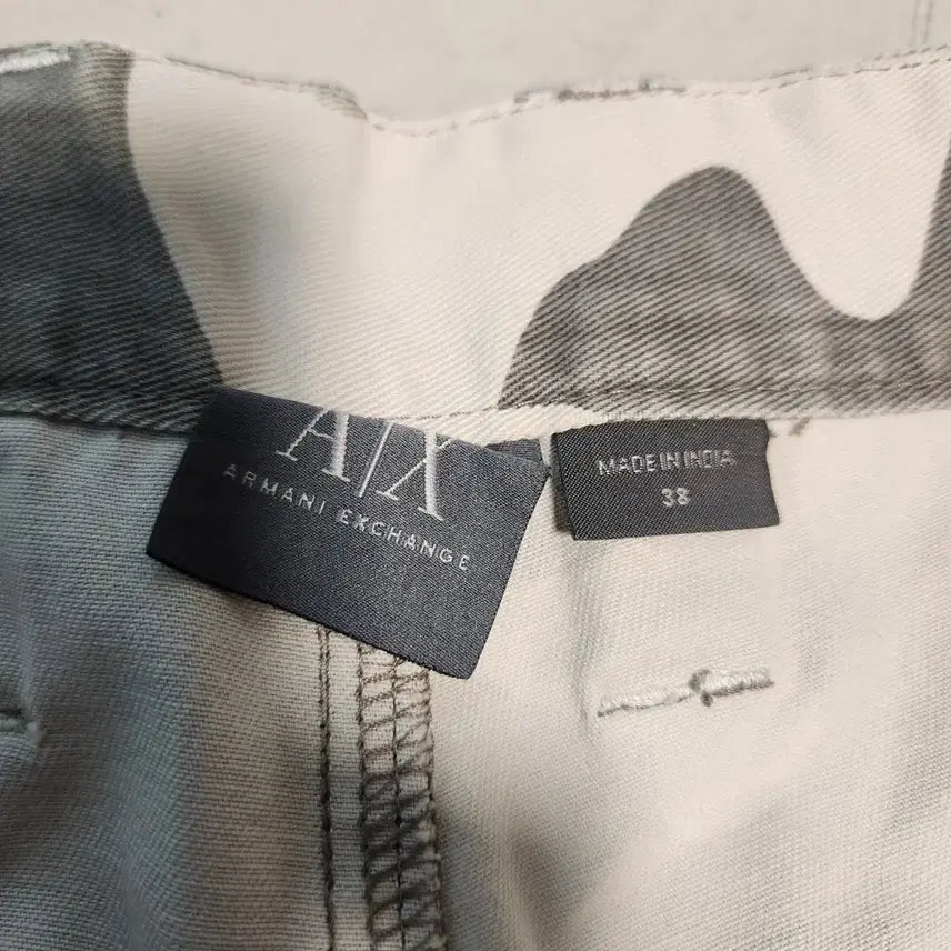 [BUNJANG] Armani Military Cargo Bermuda Shorts / 아르마니 밀리터리 카고 버뮤다 팬츠