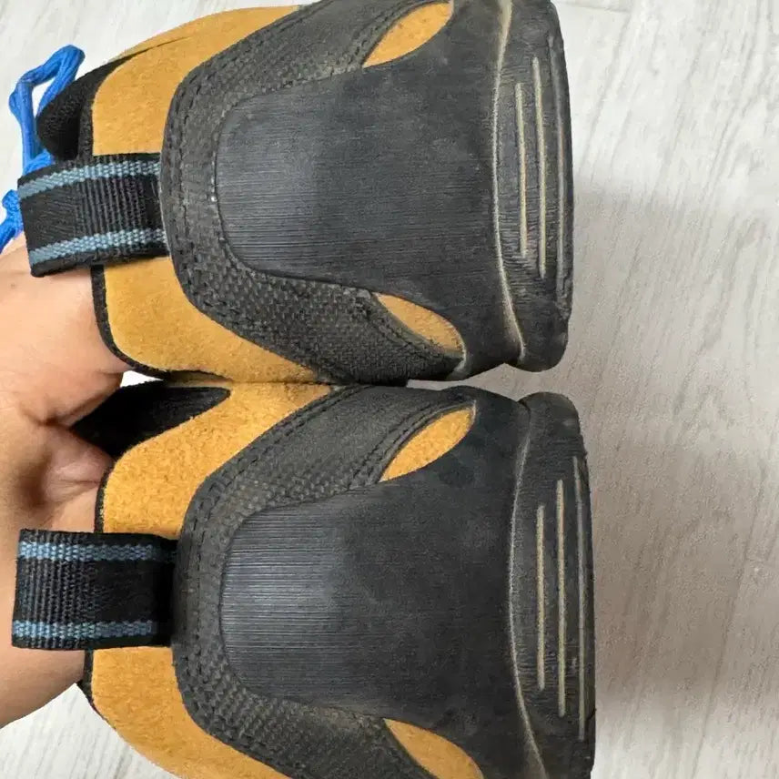 [SOLD OUT] KEEN 킨 재스퍼 240 (정사이즈)