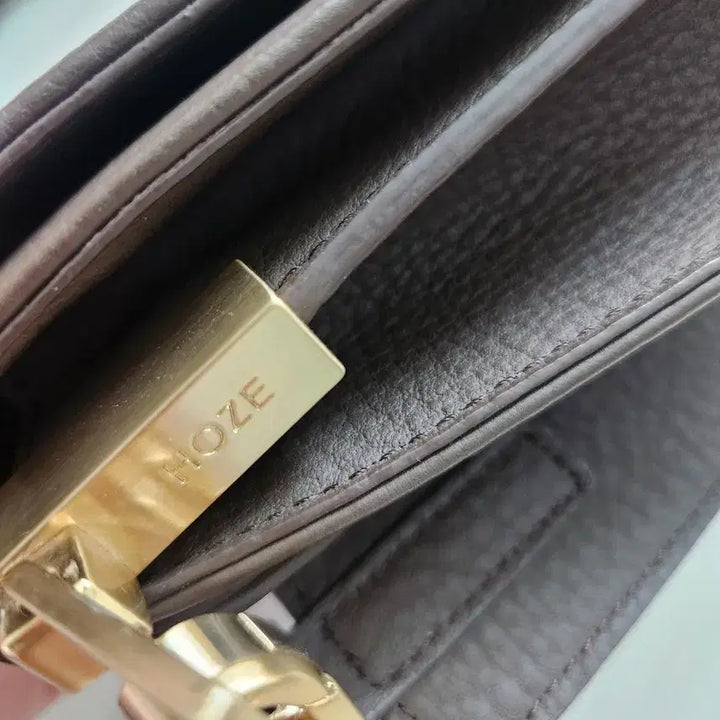 [BUNJANG] Hojae Brown Leather Crossbody Bag / 새상품급))호재. 브라운 레더 플랩 크로스백