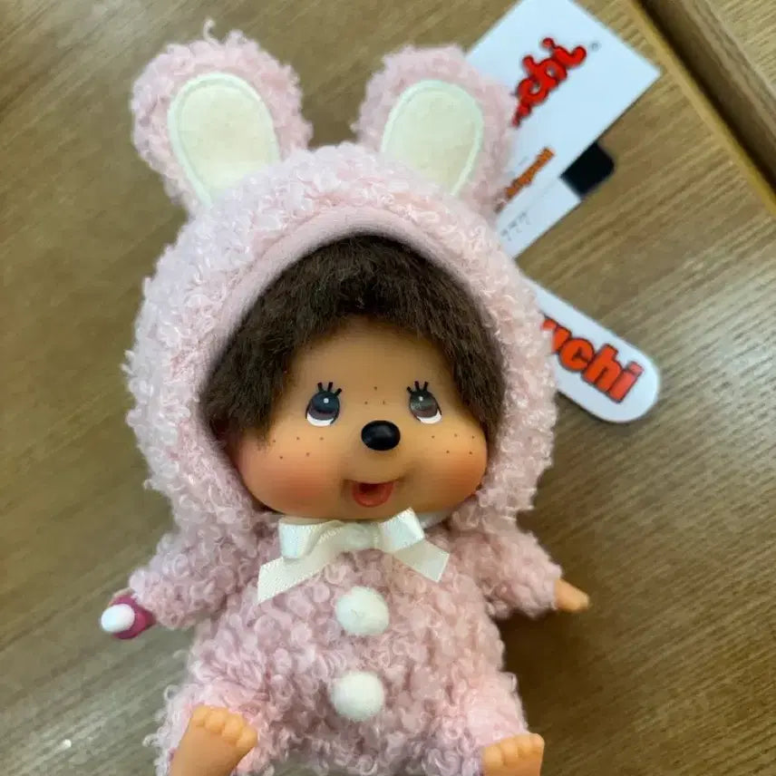 [SOLD OUT] 캐리마켓 신사 바니 몬치치 빅헤드 키체인 몬치치 키링 모코모코