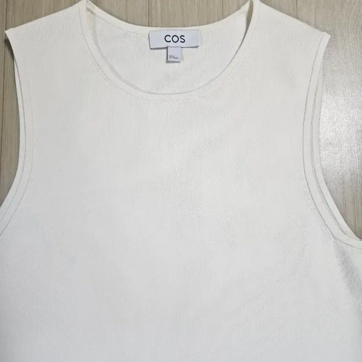 [SOLD OUT] [COS] 코스 아이보리 골지 민소매 M