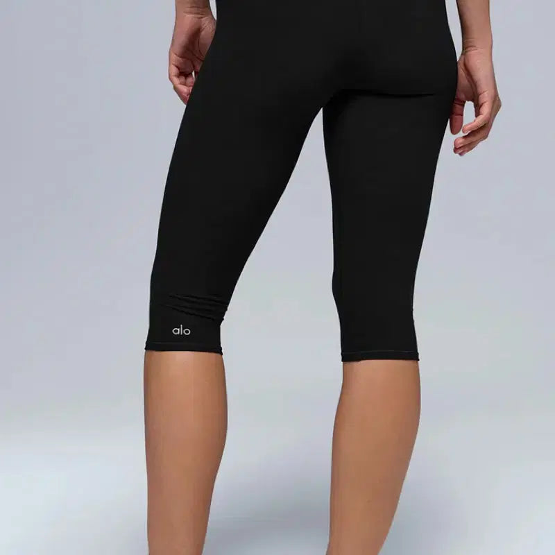 [SOLD OUT] Alo capri 알로 카프리 레깅스 (새상품)