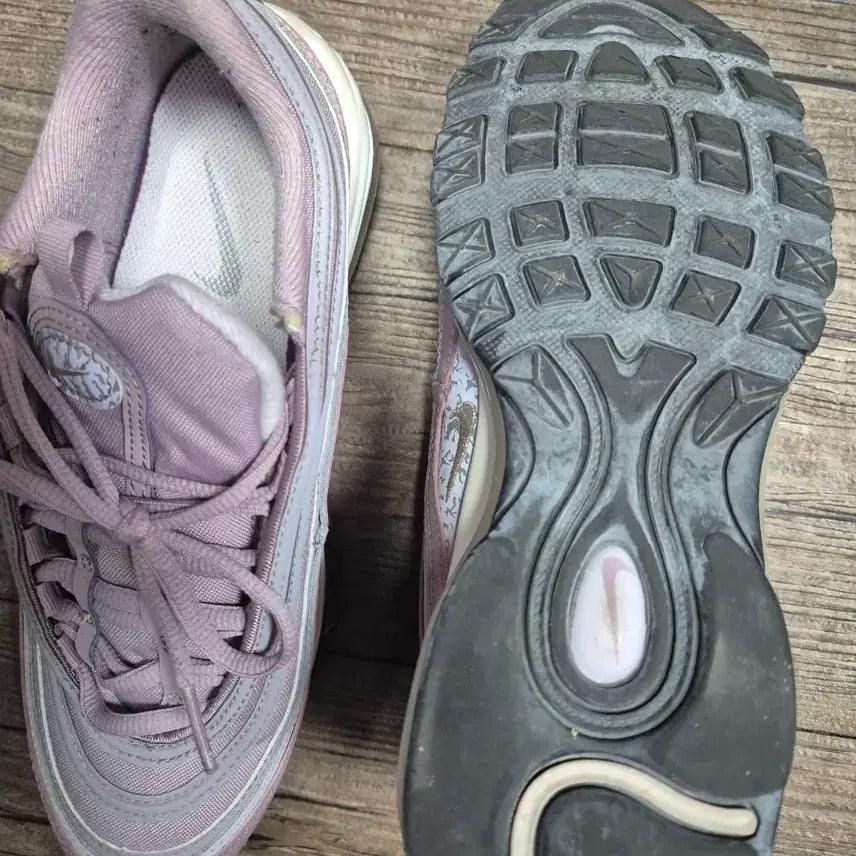 [BUNJANG] Nike Air Max 97 Lavender Sneakers / 나이키 에어맥스 97 라벤더 운동화250