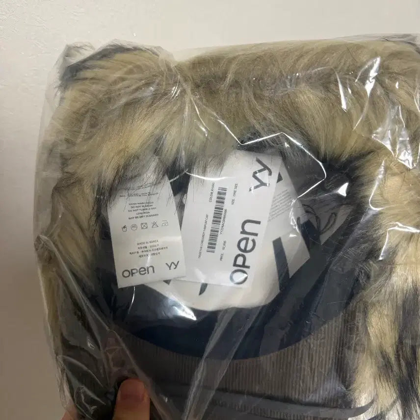 [BUNJANG] Open Yy Fur Hat Khaki / Open Yy 오픈 와이와이 퍼 모자 카키 새상품 판매합니다.