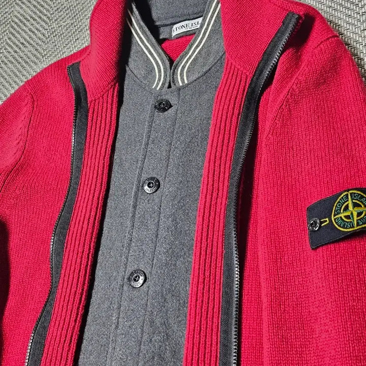 [SOLD OUT] aw2009 스톤아일랜드 Wool Full Zip Knit Sweater