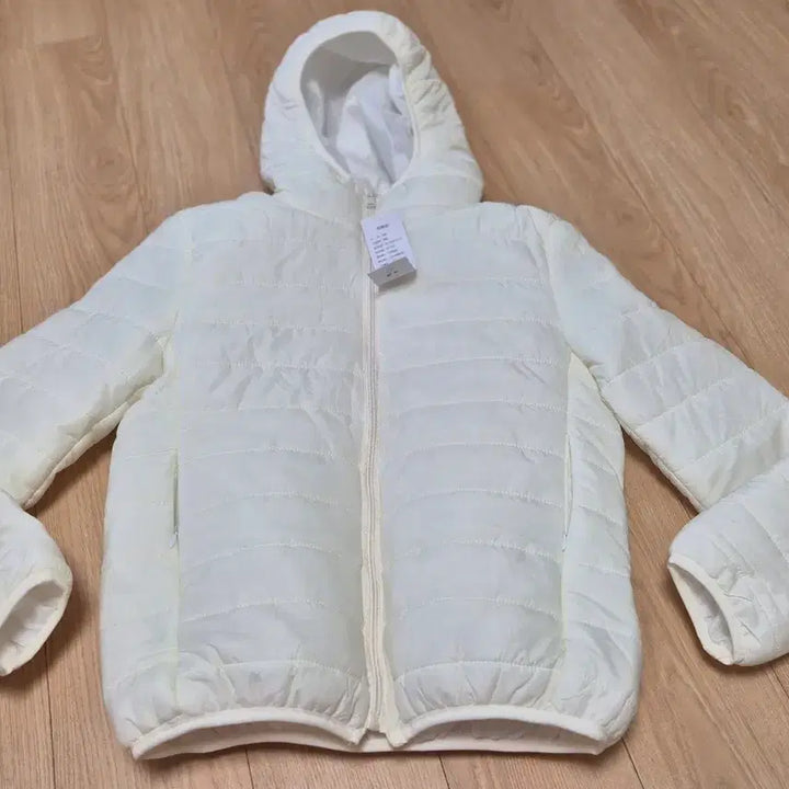[BUNJANG] Ivory Hooded Lightweight Padded Jacket / 아이보리 후드 경량 패딩 (새거)