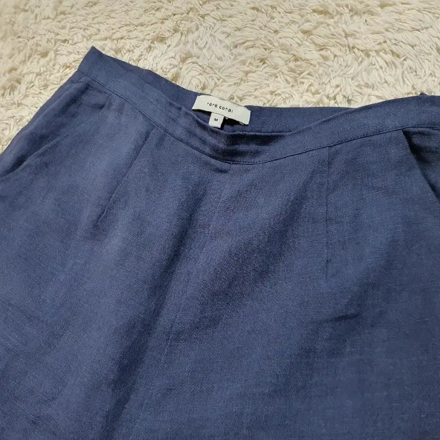 [BUNJANG] Navy Linen Culotte Pants / 네이비 색상의 린넨 소재 큐롯 팬츠예요허리 M 사이즈이며, 편안하게 착