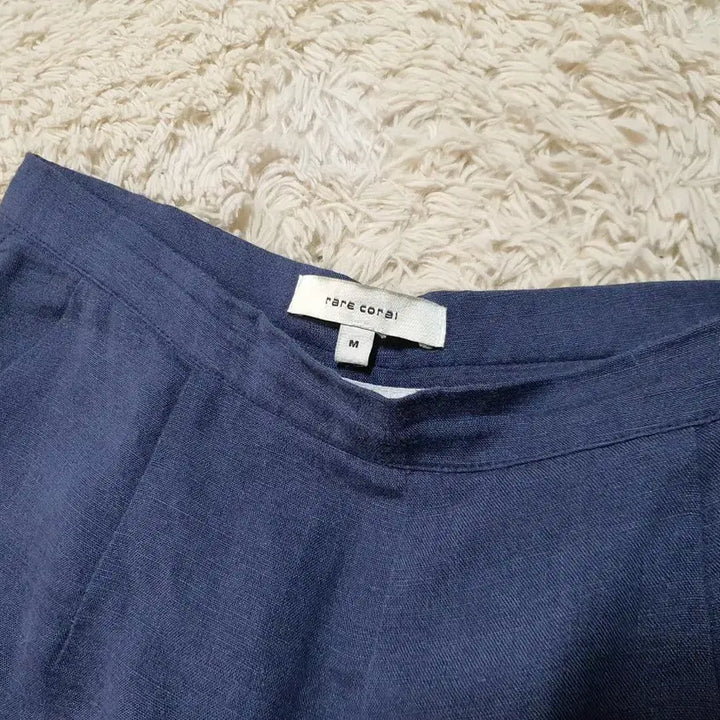 [BUNJANG] Navy Linen Culotte Pants / 네이비 색상의 린넨 소재 큐롯 팬츠예요허리 M 사이즈이며, 편안하게 착