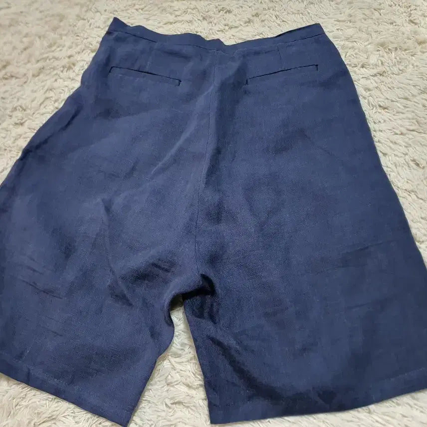 [BUNJANG] Navy Linen Culotte Pants / 네이비 색상의 린넨 소재 큐롯 팬츠예요허리 M 사이즈이며, 편안하게 착
