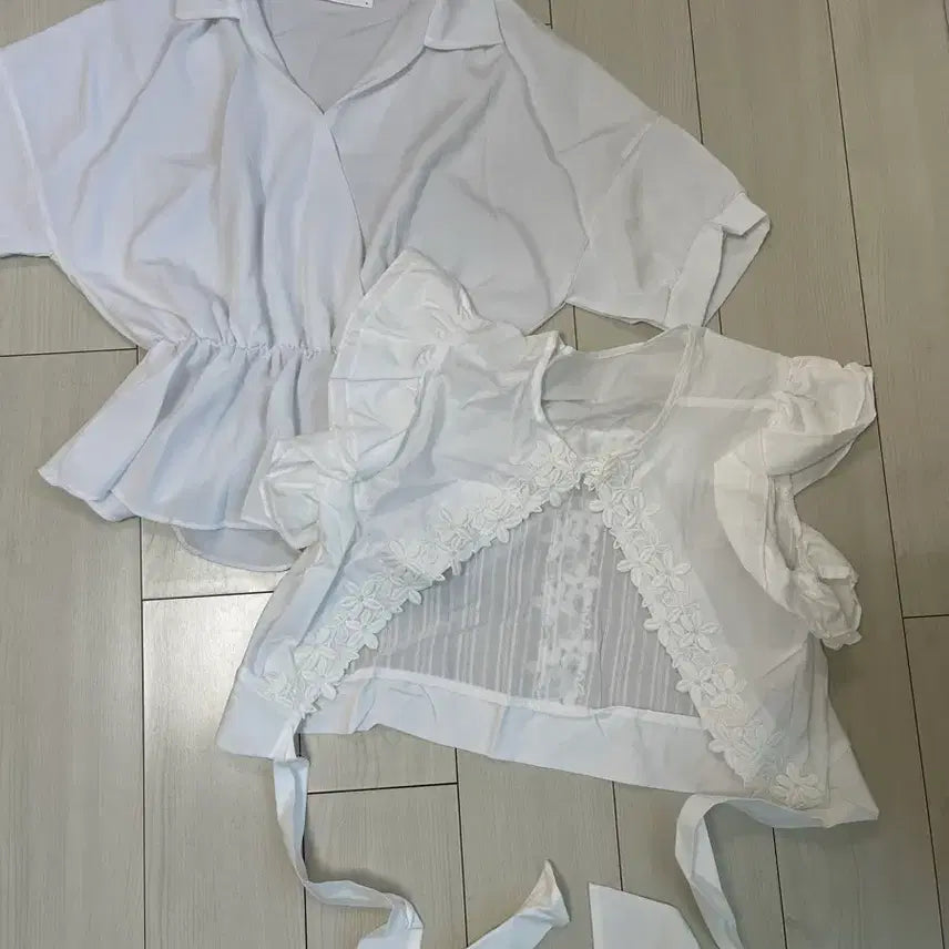 [SOLD OUT] 화이트 블라우스 3종 일괄판매 free사이즈