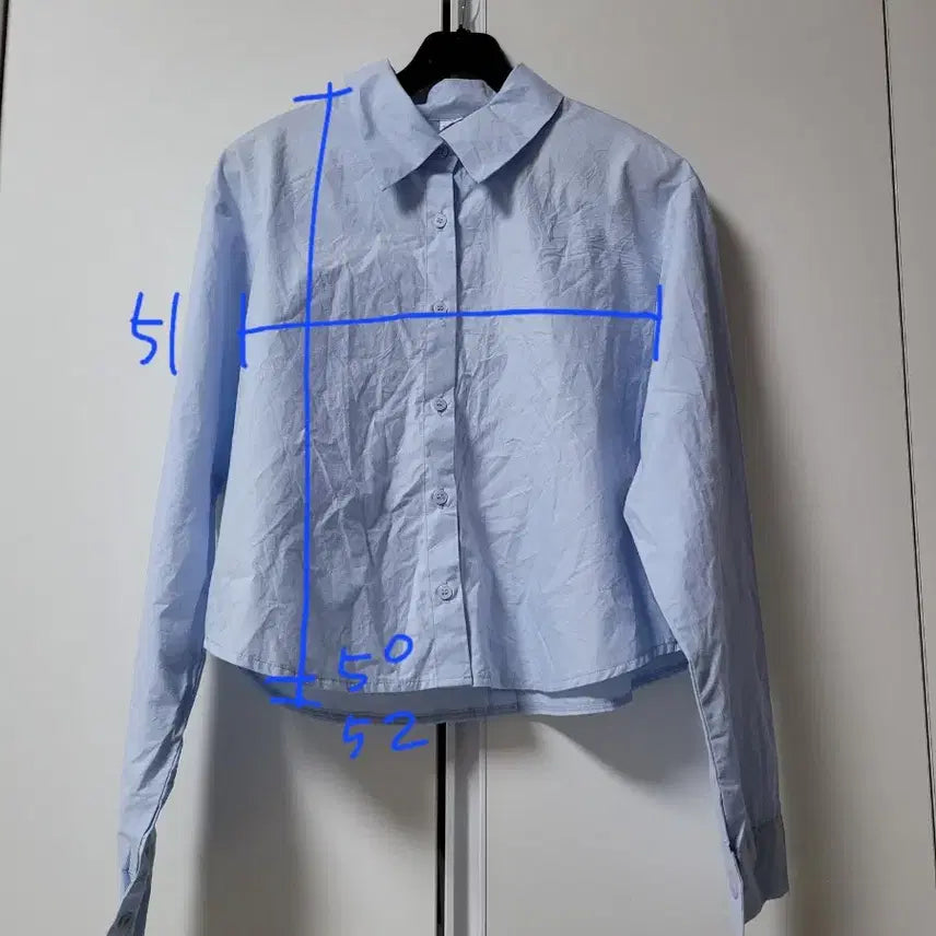 [BUNJANG] Sky Blue Crop Shirt / 하늘색 크롭 셔츠