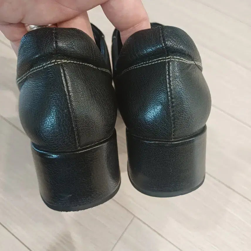 [SOLD OUT] 미소페 여성 컴포트화 블랙 [235]