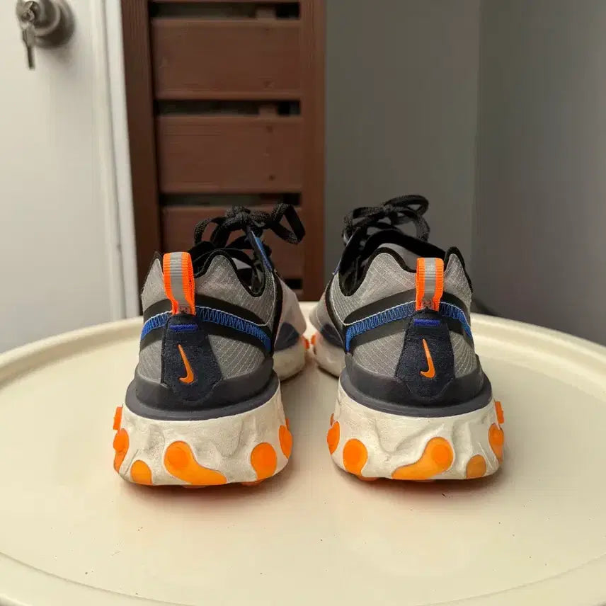 [BUNJANG] Nike React Element 87 Thunder Blue Total Orange Sneakers / 나이키 리액트 엘리먼트 87 썬더블루 토탈오렌지 255(260-265도