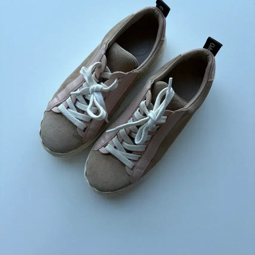[SOLD OUT] 끌로에 스웨이드 스니커즈 베이지 톤