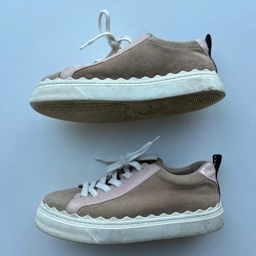 [SOLD OUT] 끌로에 스웨이드 스니커즈 베이지 톤