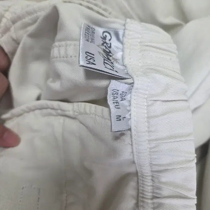 [SOLD OUT] [L size]그라미치 루즈테이퍼드 크림색 바지 판매