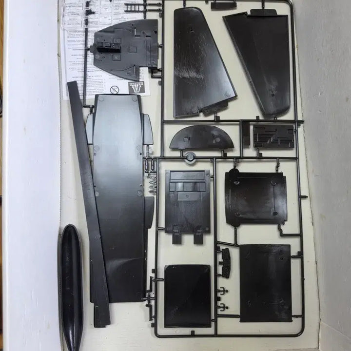 [BUNJANG] Italeri AC-130A Gunship 1/48 Scale Model Kit / 이탈레리 1/48 AC-130A 건쉽 미조립