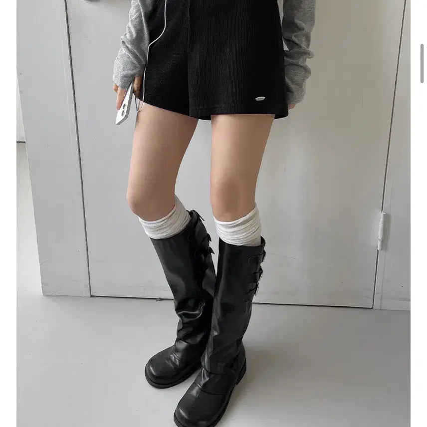 [BUNJANG] High-Waist Bending Shorts Black / 새상품 니트 하이웨스트 밴딩 숏팬츠 블랙