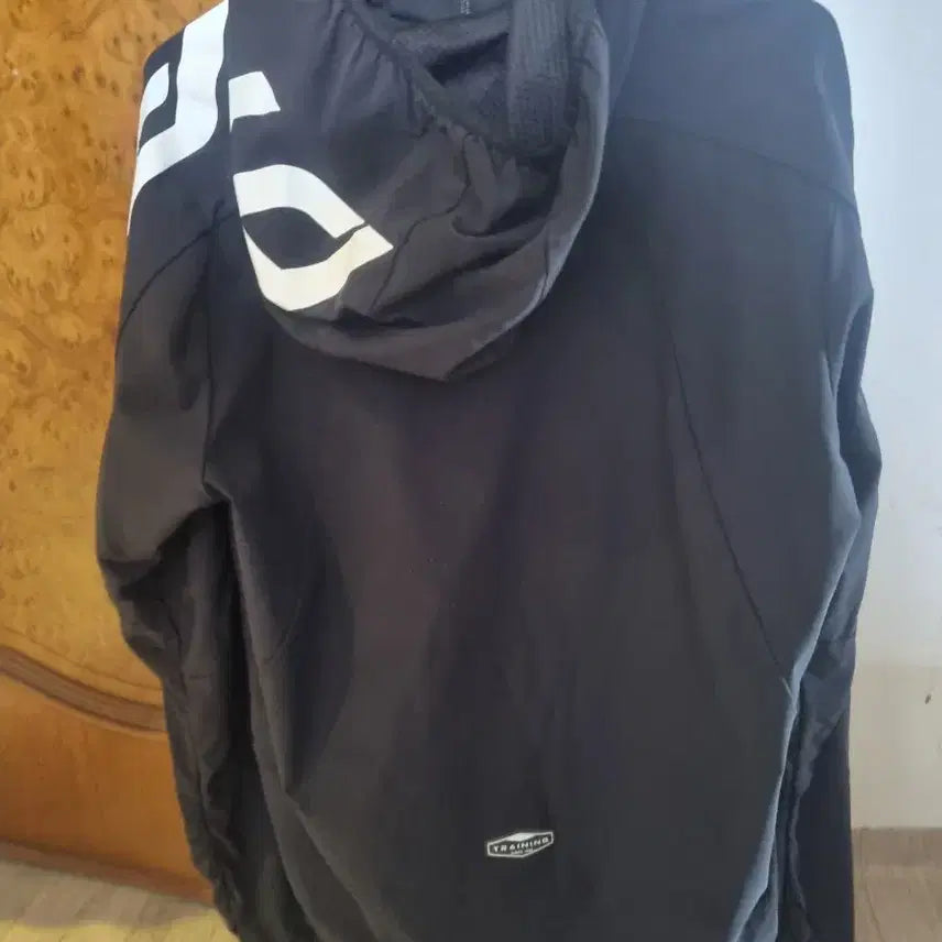 [BUNJANG] Dynafit Windbreaker Jacket L/XL / 새상품급) 다이나핏바람막이자켓. L/XL