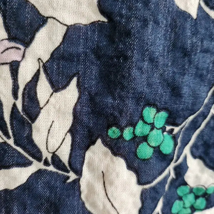 [BUNJANG] Navy Flower Blouse / 플라워 블라우스