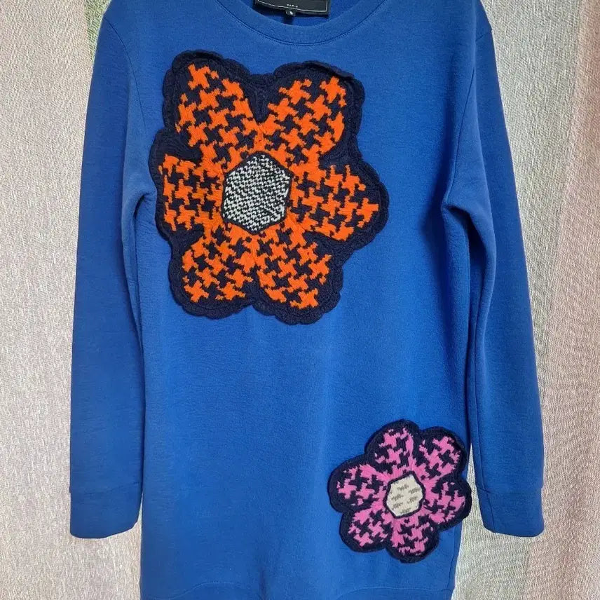 [BUNJANG] Michael Lab Full Flower Embroidery Sweatshirt / 마이클라블러거 불루 풀라워자수 맨투맨티셔츠