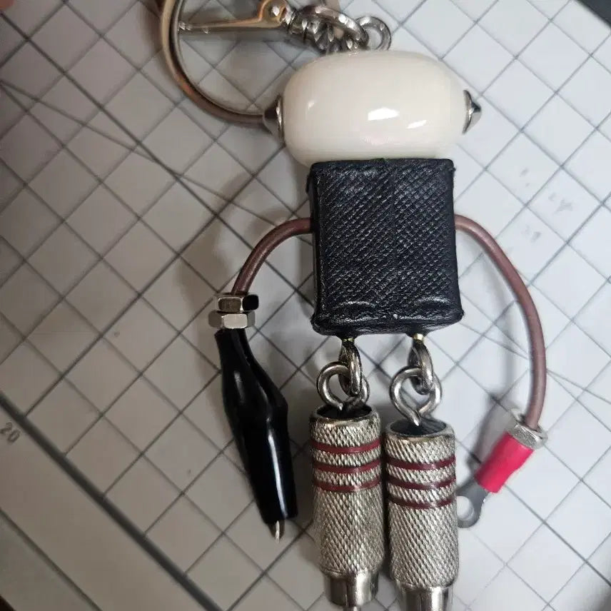 [BUNJANG] Prada Robot Keyring Black Saffiano Leather / 정품>프라다 로봇 키링 블랙 사피아노 가죽